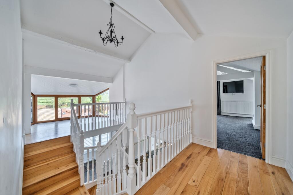 11-681b8ef982e93-1286175-ARW-11