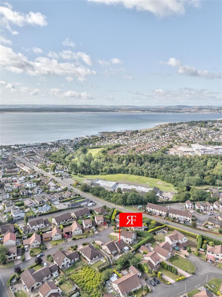 14 Ardestie Place Monifieth Edits-5.JPG