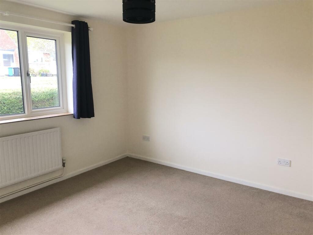 bedroom two.jpg