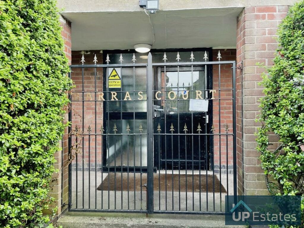 Gate