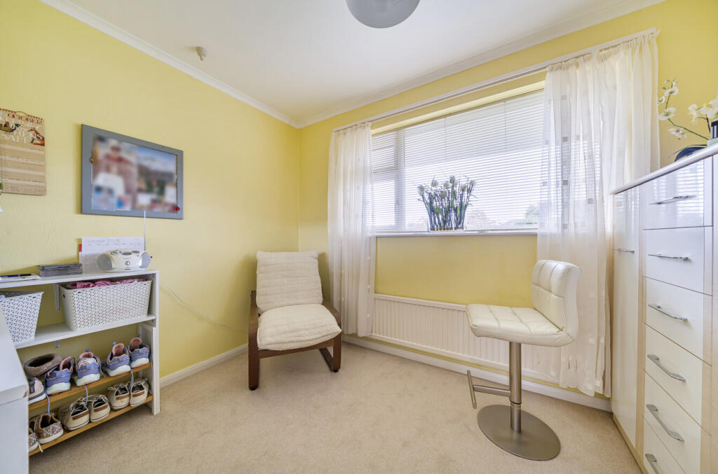 1375198-15-690393...