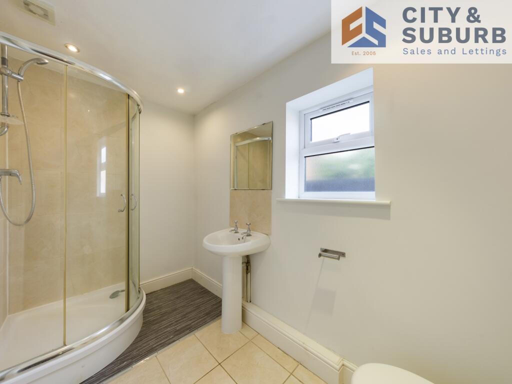 MT05A En-Suite