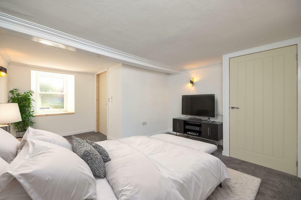 cgi(s)are for illustrative purposes only