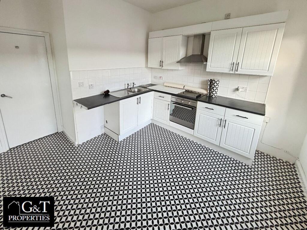 Kitchen/Living Area
