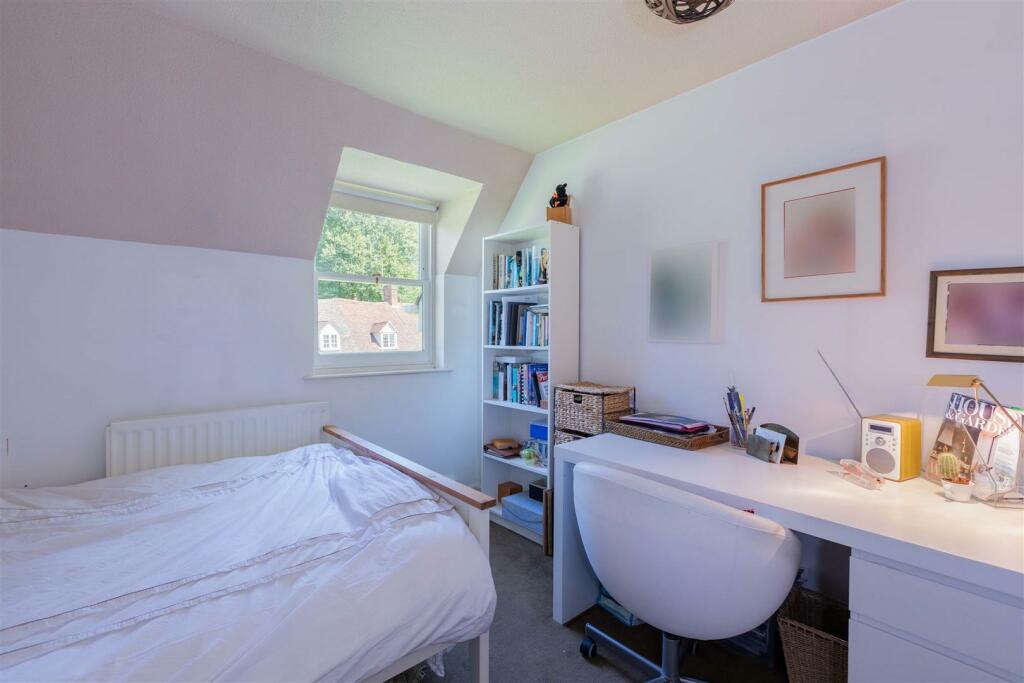 Chestnut Cottage-16.jpg
