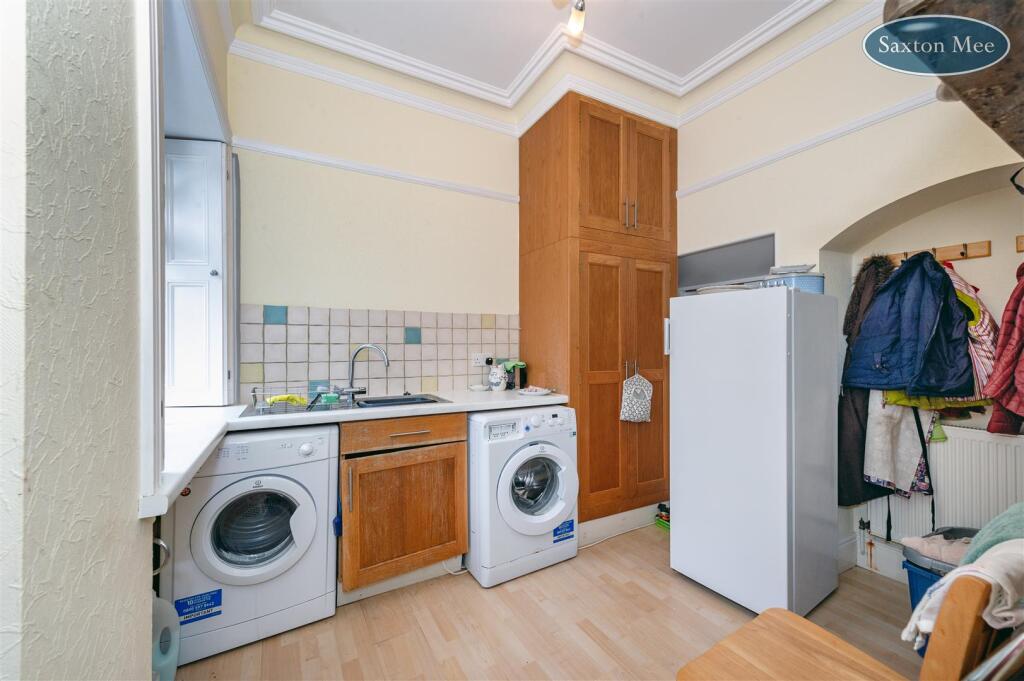 utility room 1775.jpg