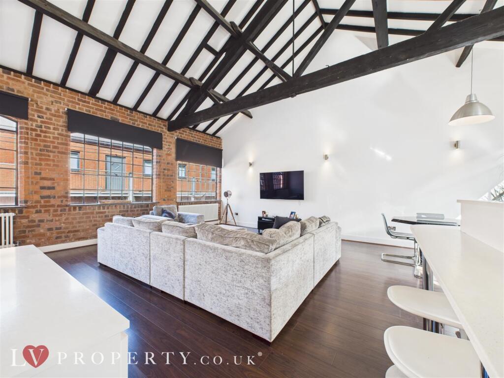 CAM05016G0-PR0110-ST