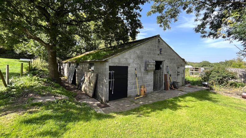 Outbuilding with Additional Land