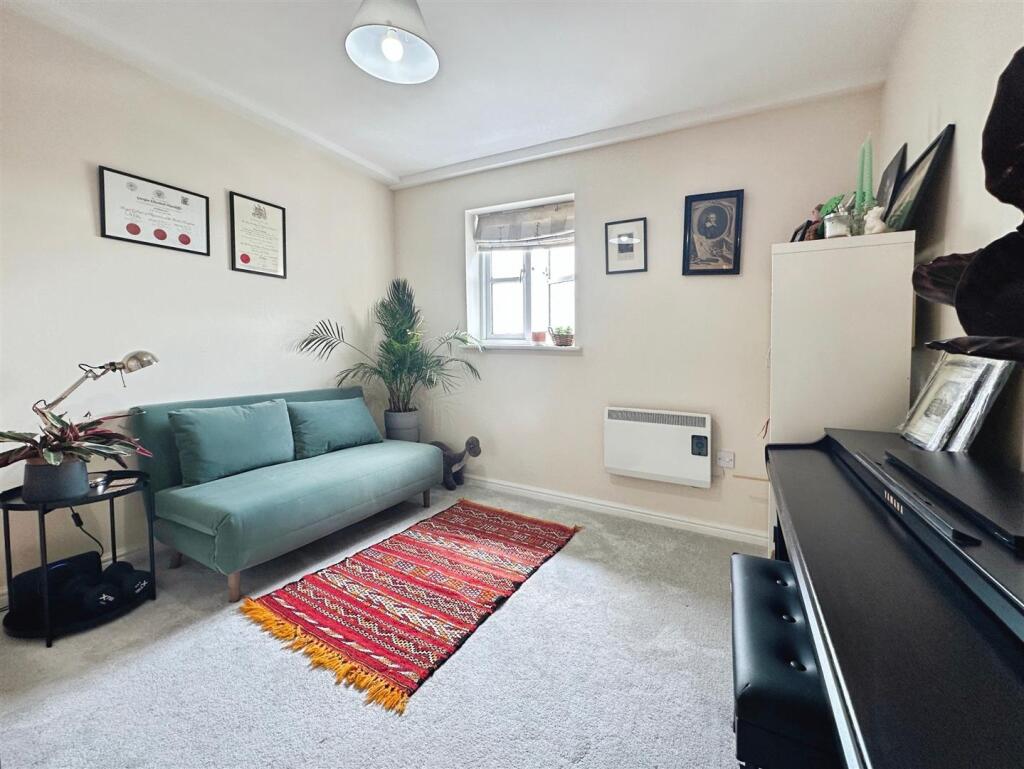 494dddb4--44A3-8B87-CCFD88A00F4D-73789-0000177F82D