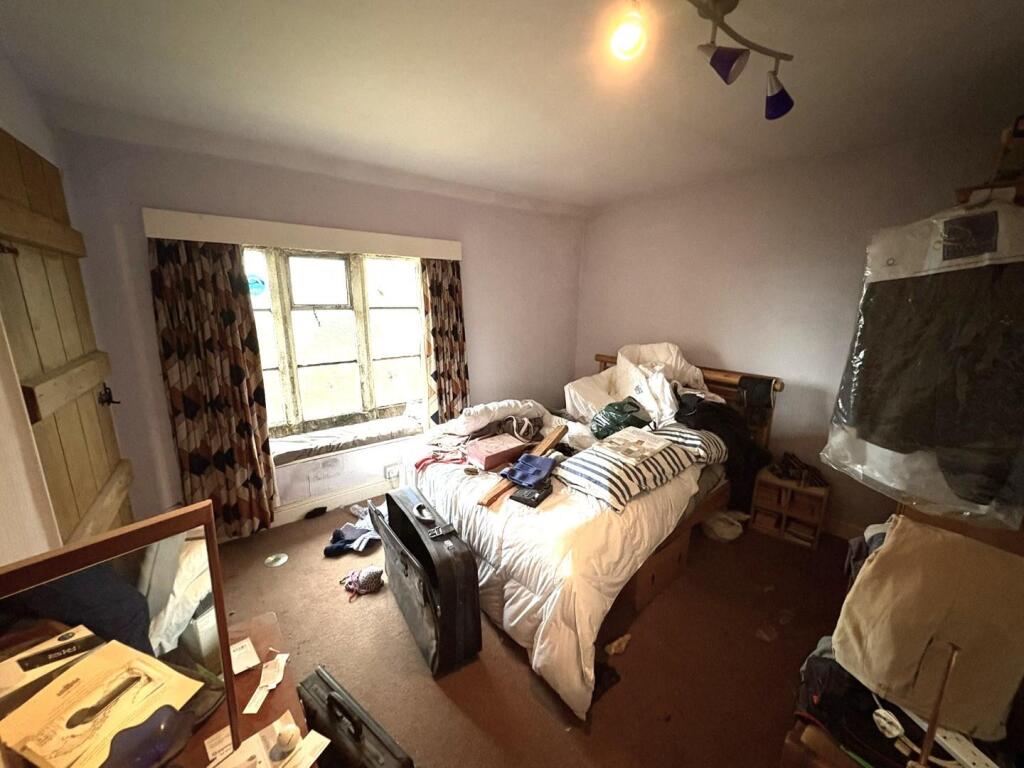 bed 2