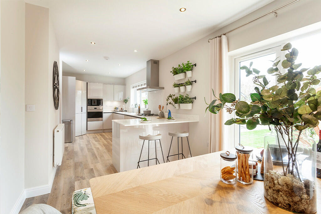 Kitchen dining ar...