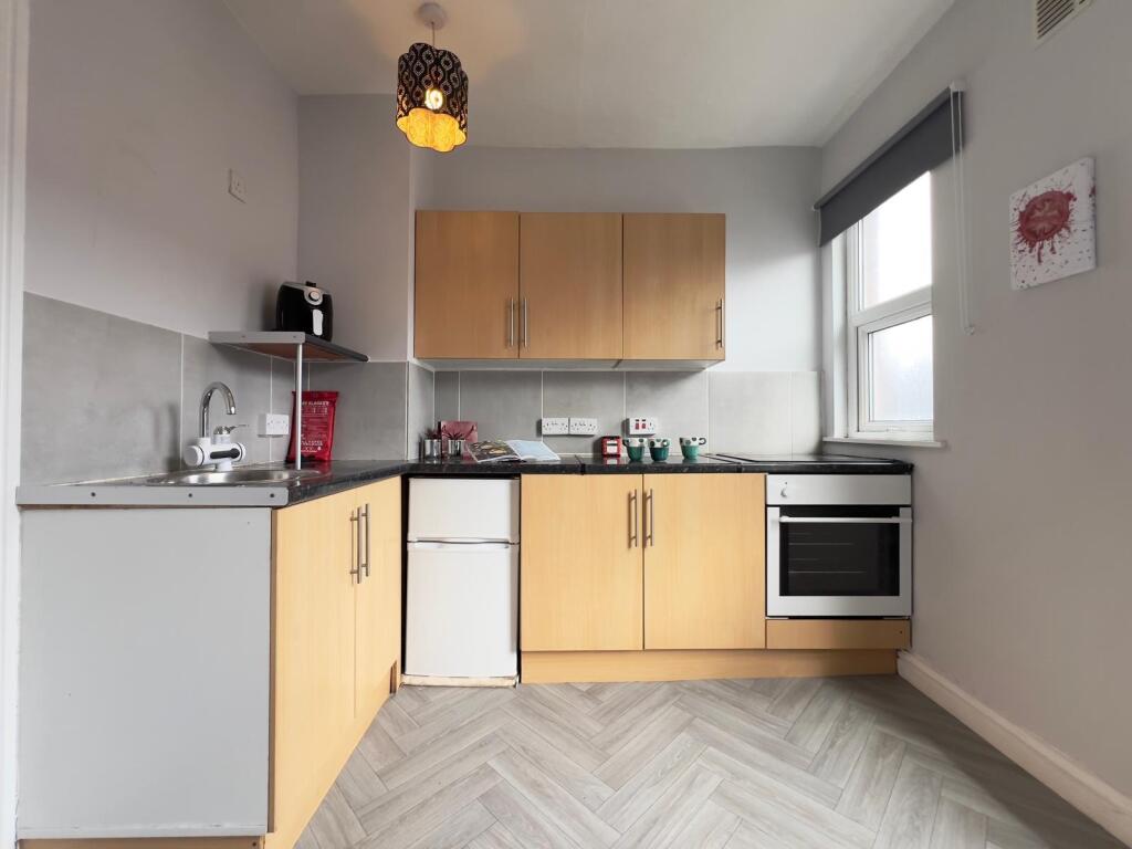 Living Room/ Kitchen 2