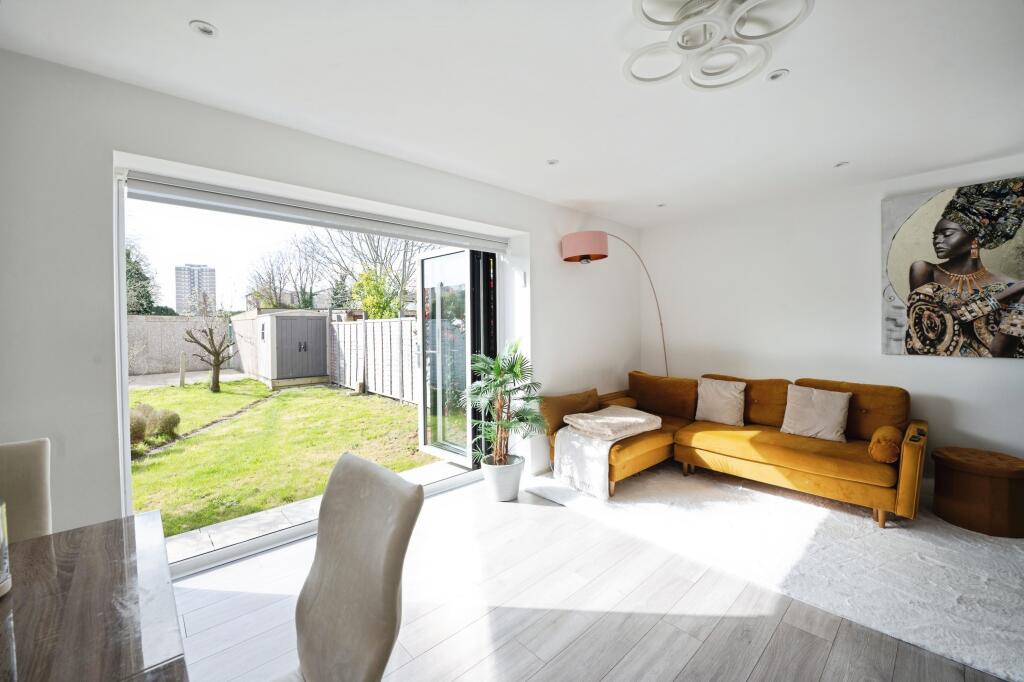 Living / Dining Room