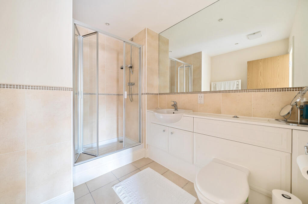 1299480-24-683580...