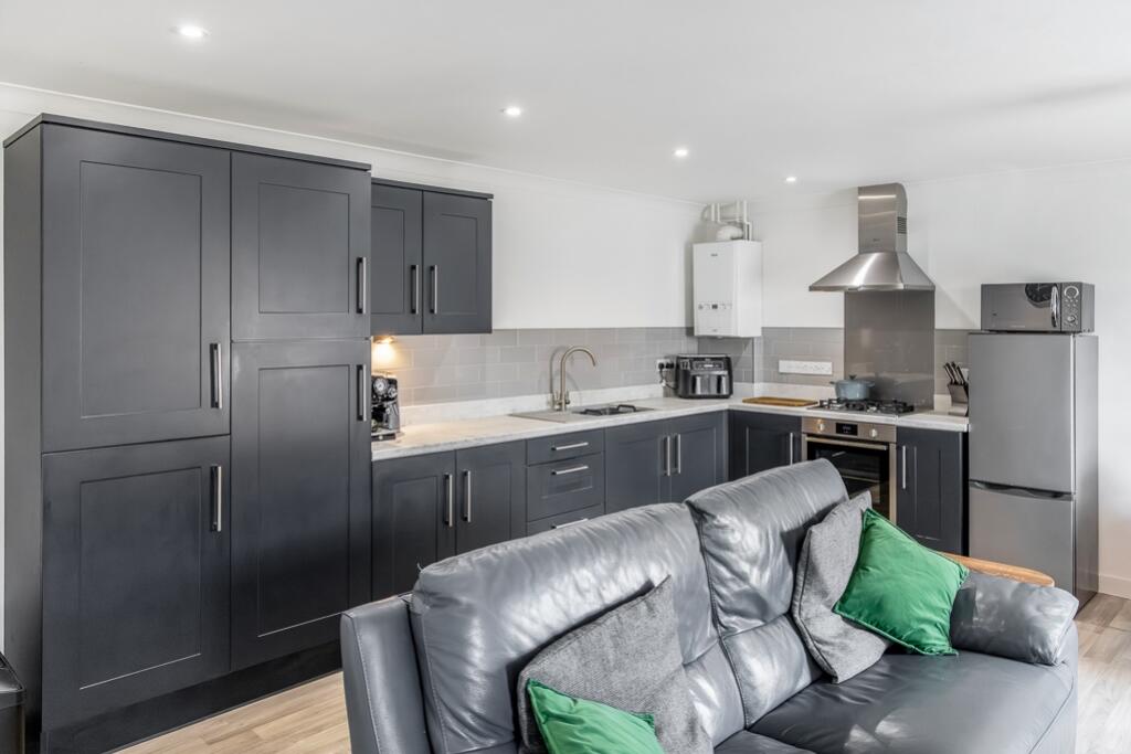 5 Sewell Way (Spalding)-11
