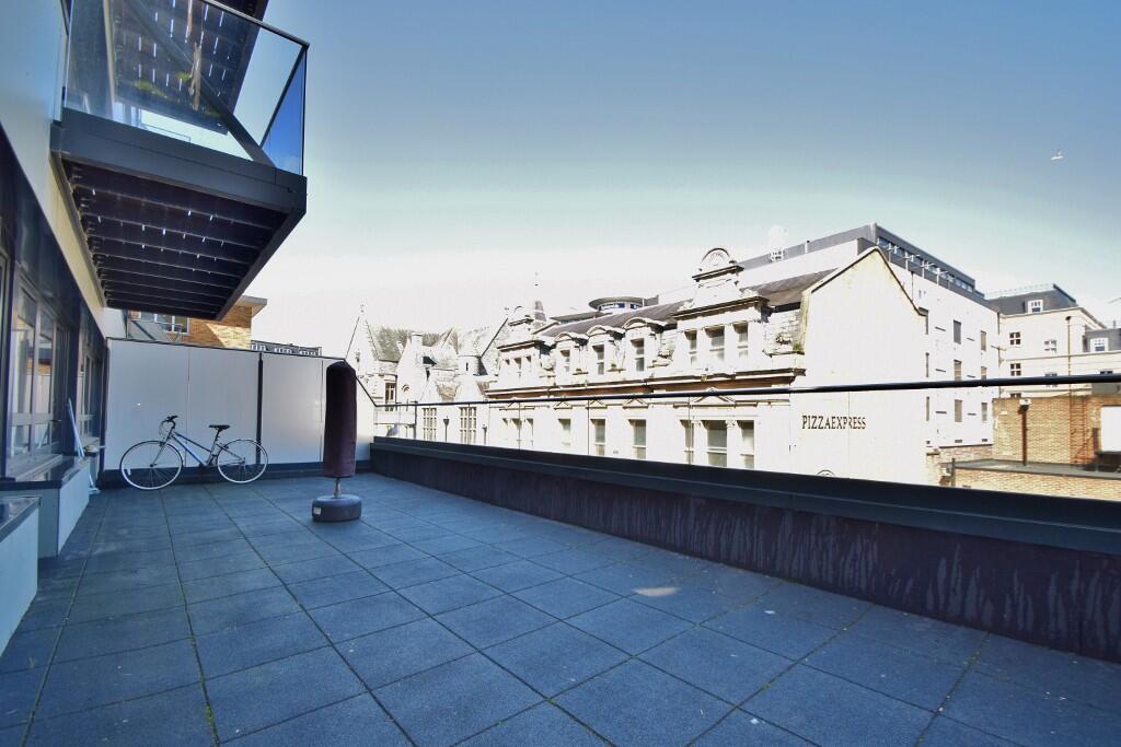 Sun Terrace (Main)
