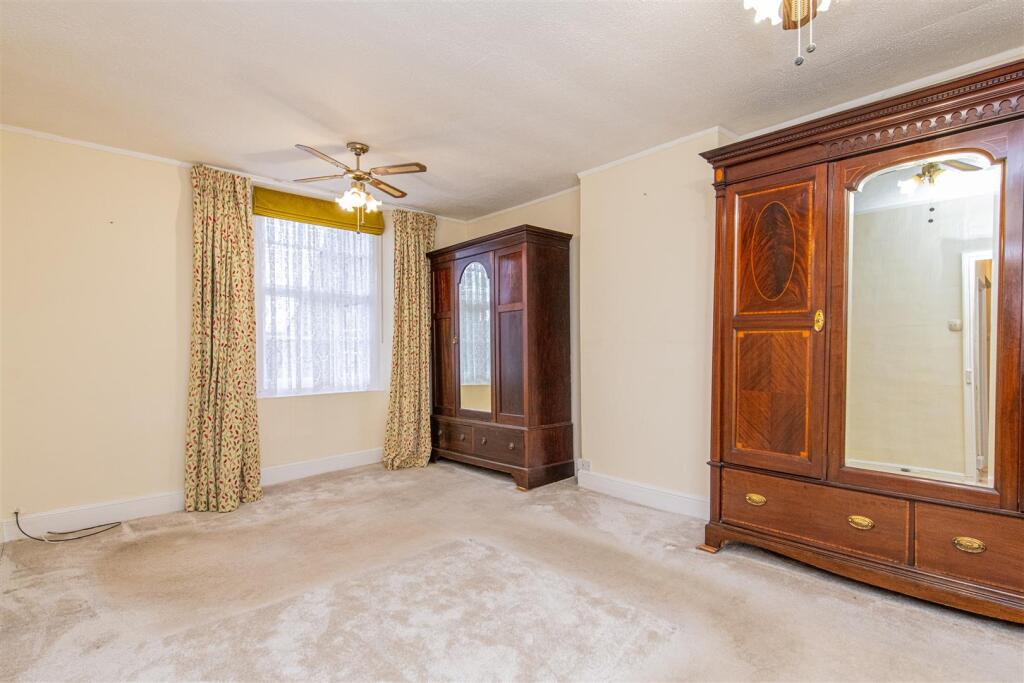 home-423.jpg