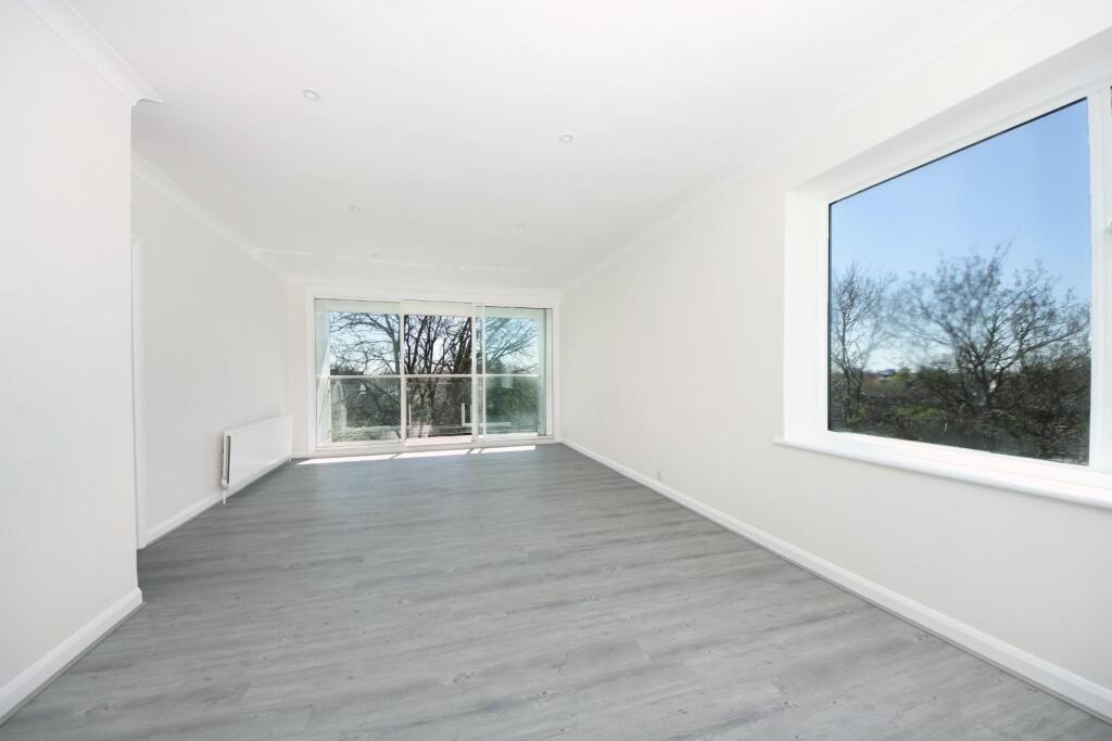 Gv- 26 Gunnersbury Manor (8).jpg