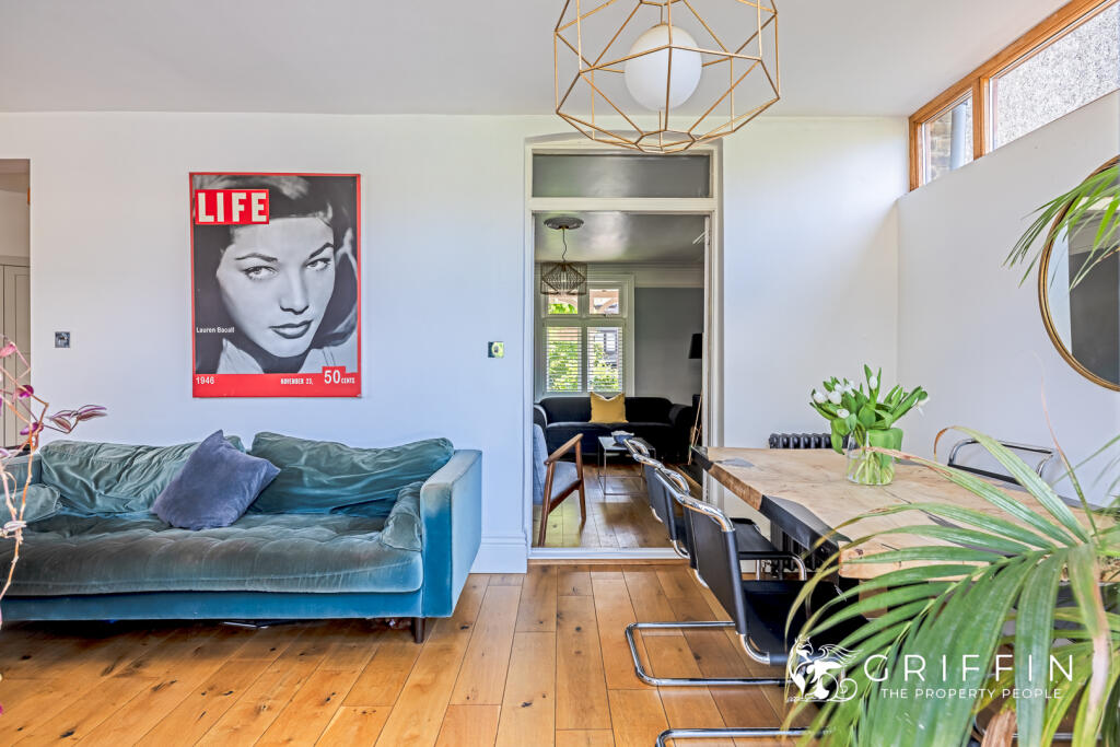 Kitchen &amp; Dining