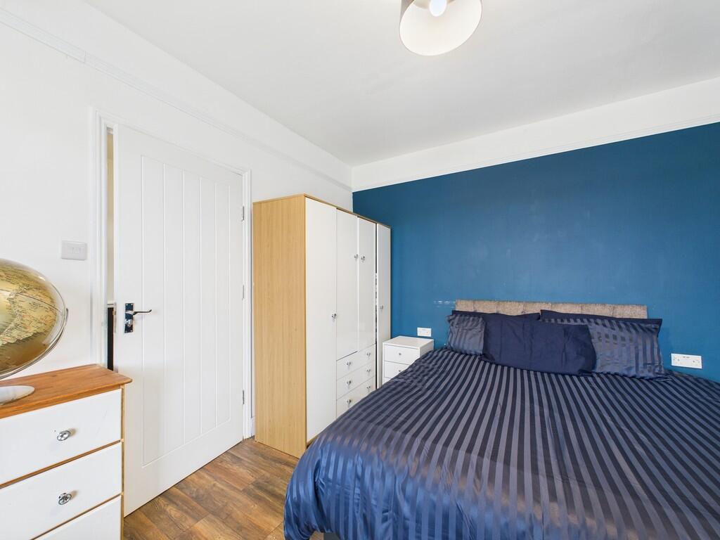 CAM01835G0-PR0297...