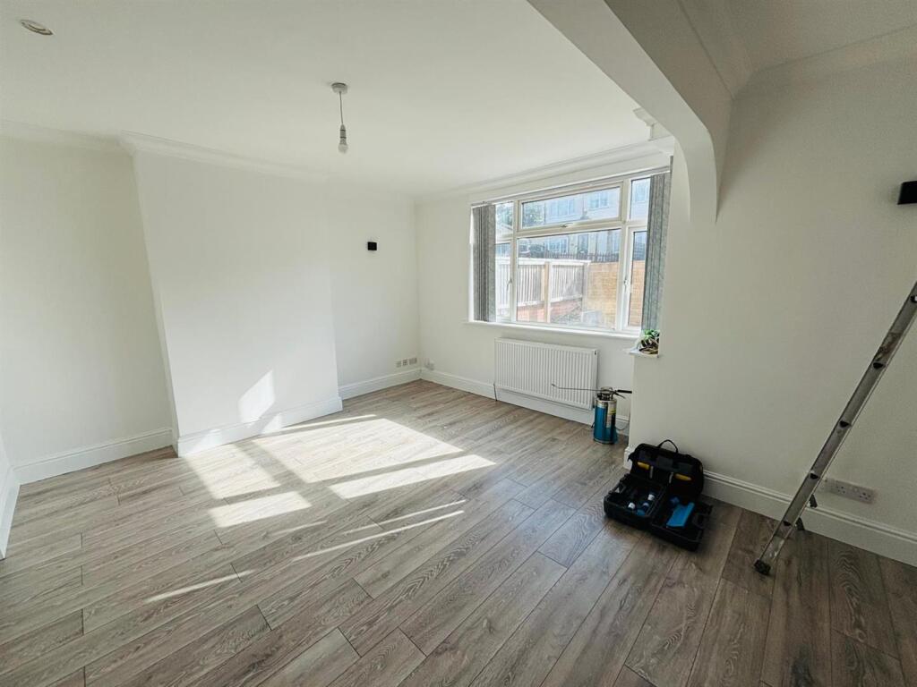 Living Room: