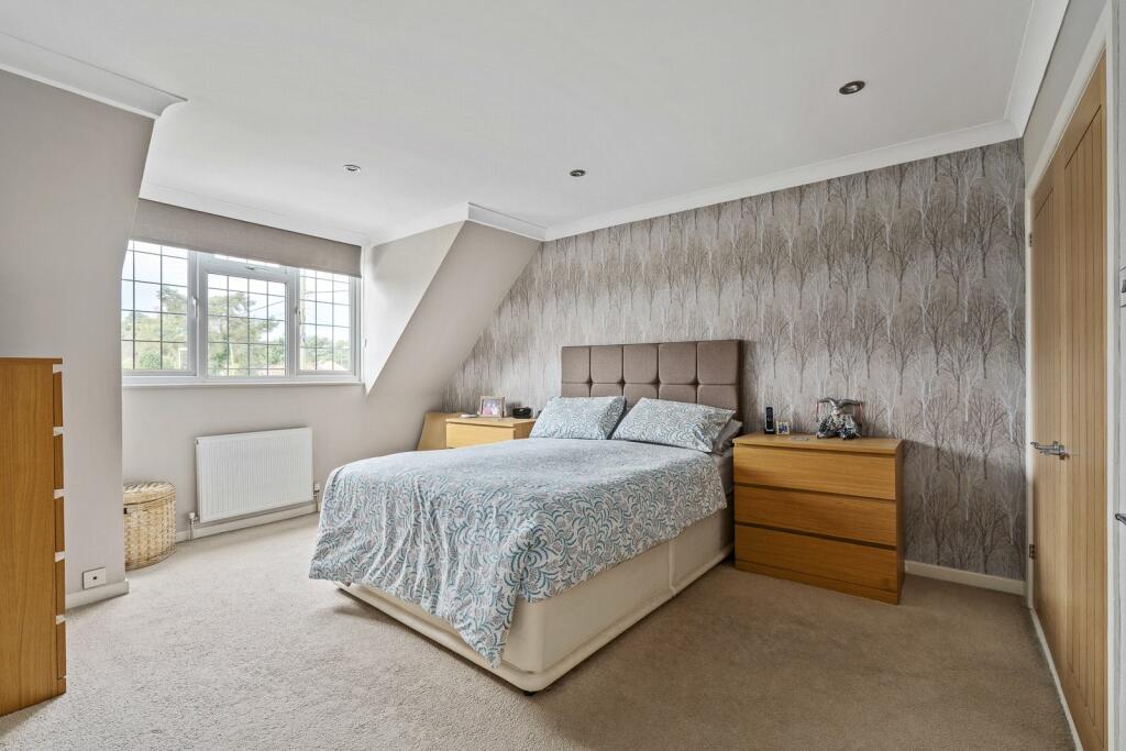 Bedroom No 1