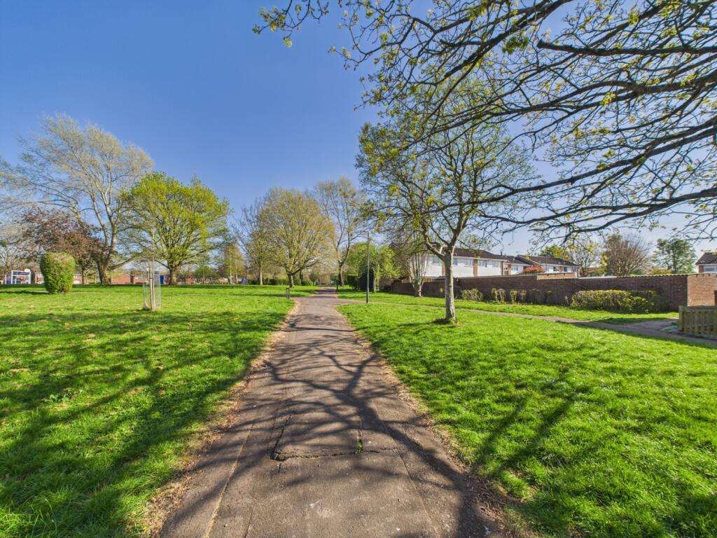 CAM02023G0-PR0131-STILL007