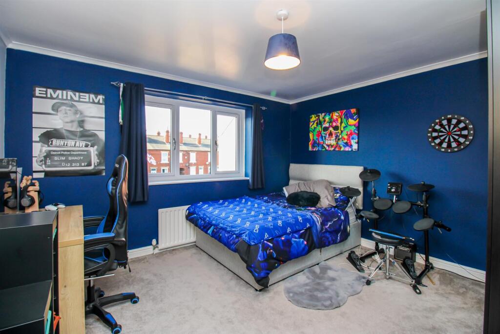 BEDROOM TWO