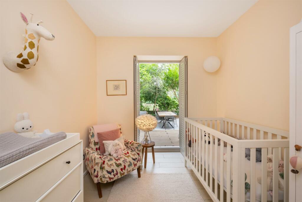 12a Randolph Crescent Lo-28.jpg