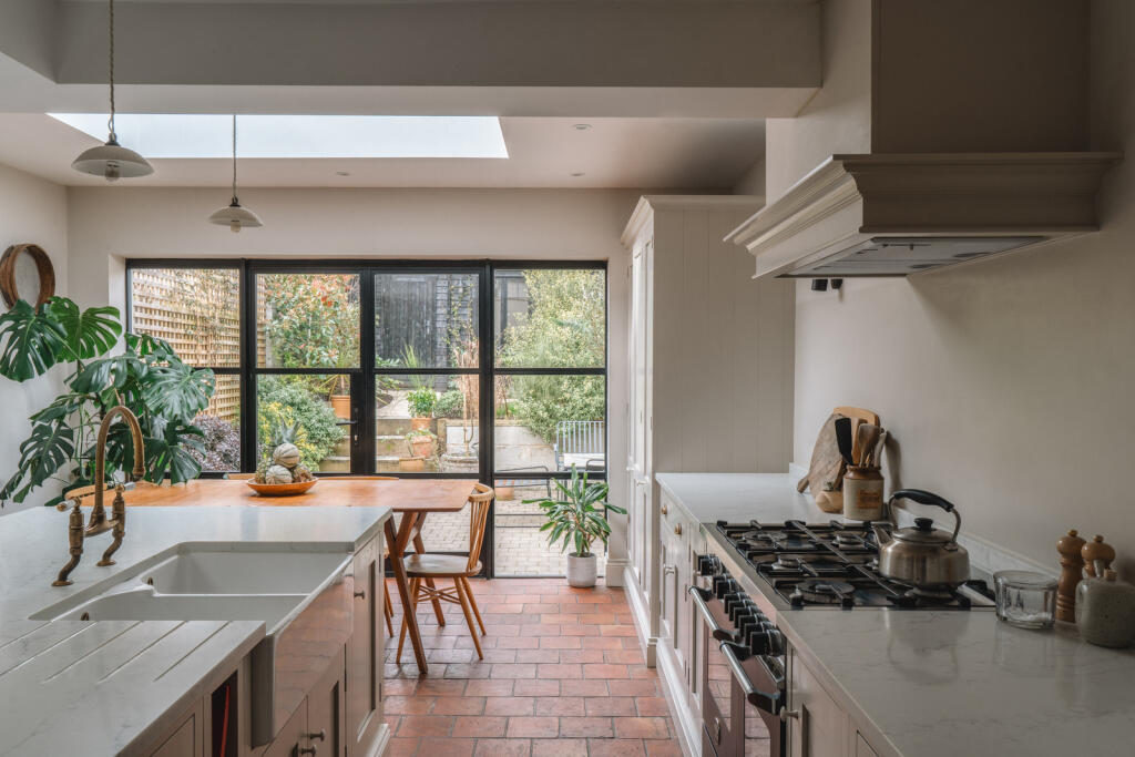 269181 - 50RomanRoad_HighRes-40.jpg