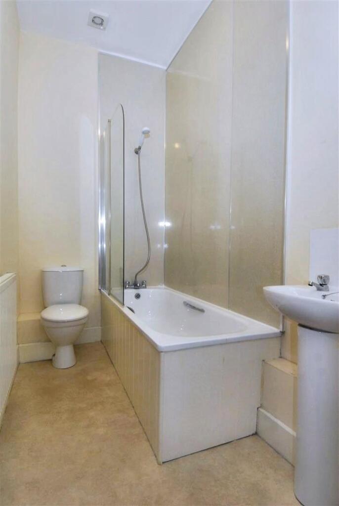 bathroom (1).jpeg