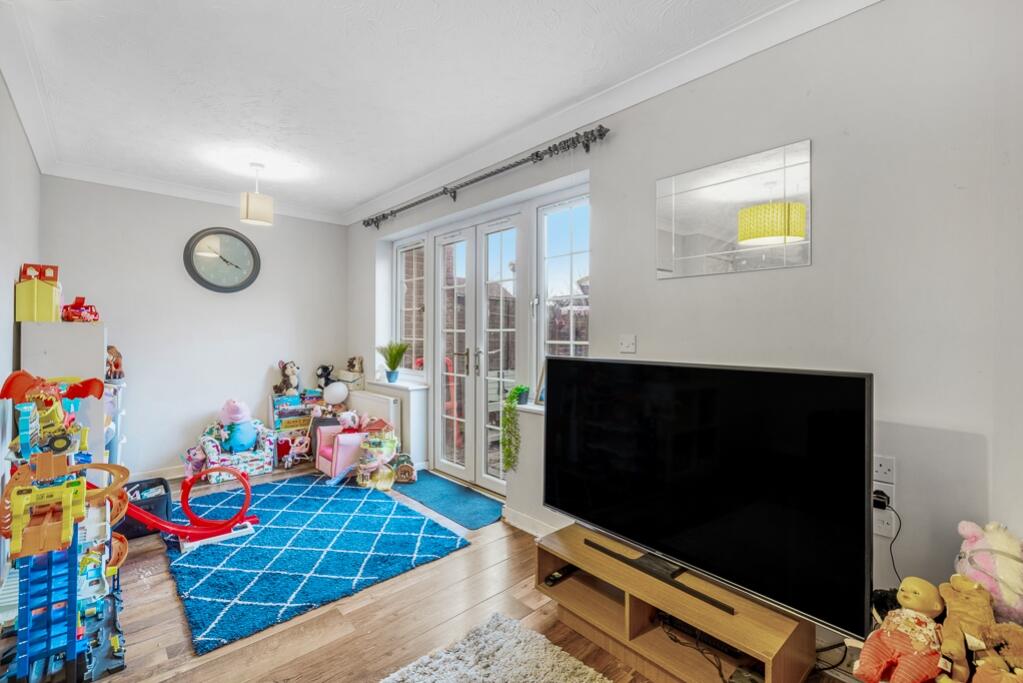 23 Ambassador Walk (Spalding)-12