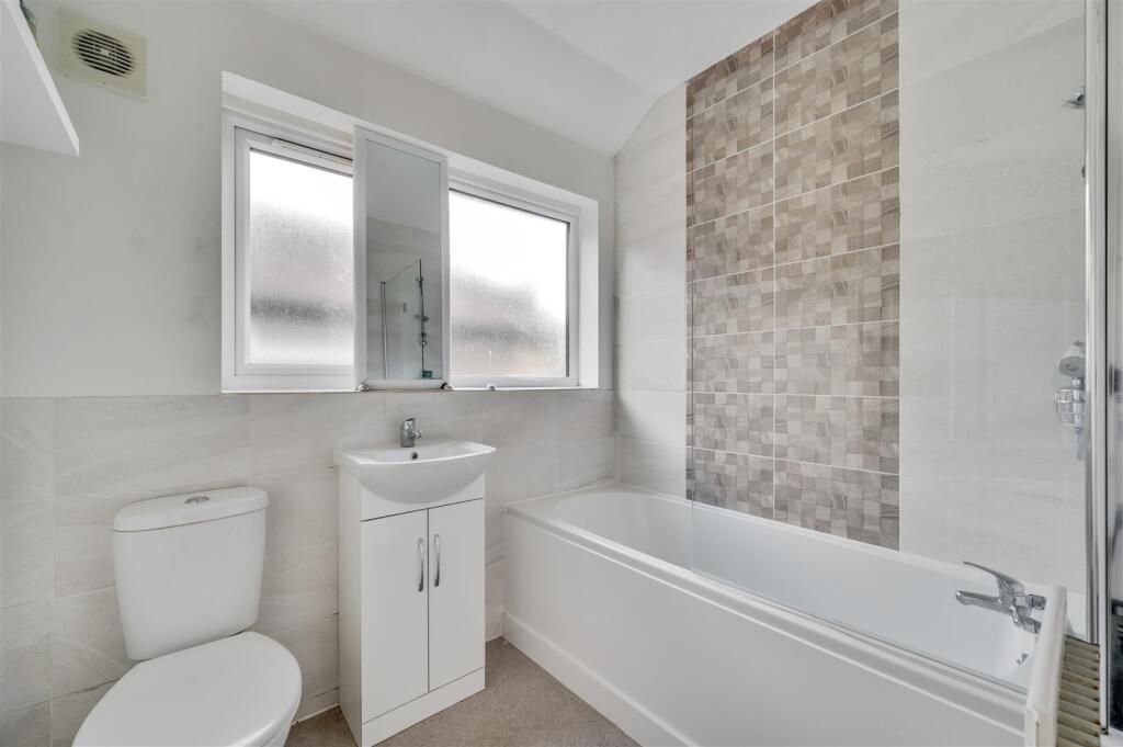 Daniels_71 Bryan Avenue, Willesden_03.jpg