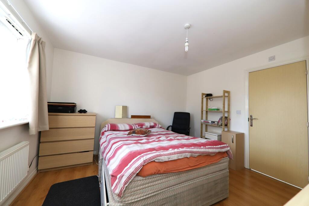 Bed 1