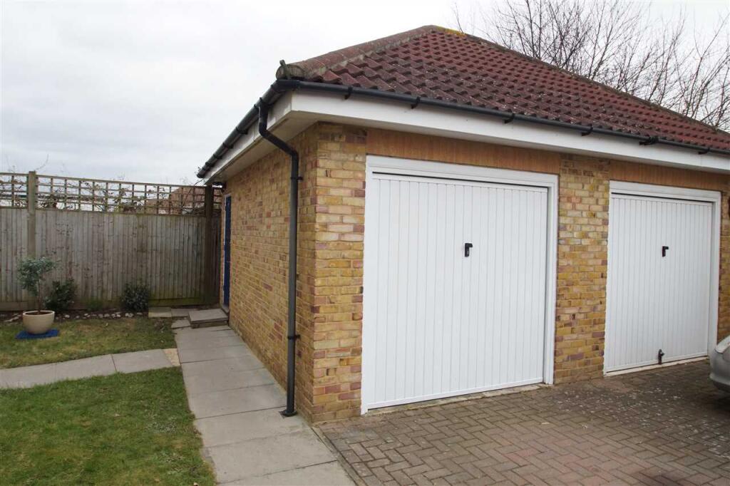 Garage &amp; Parking