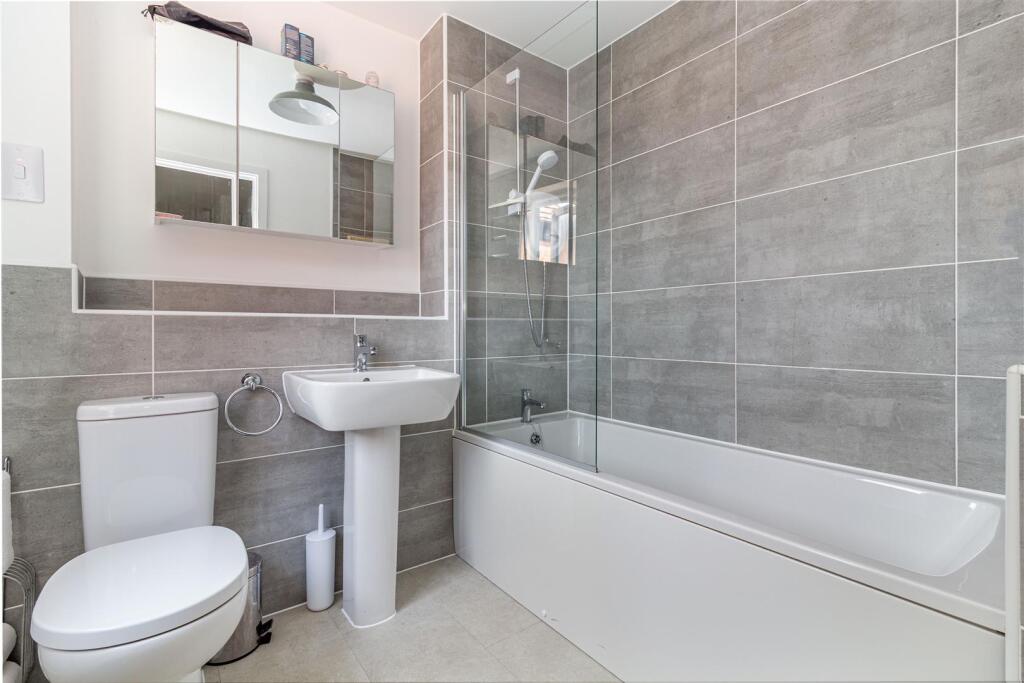 Bathroom-1.jpg