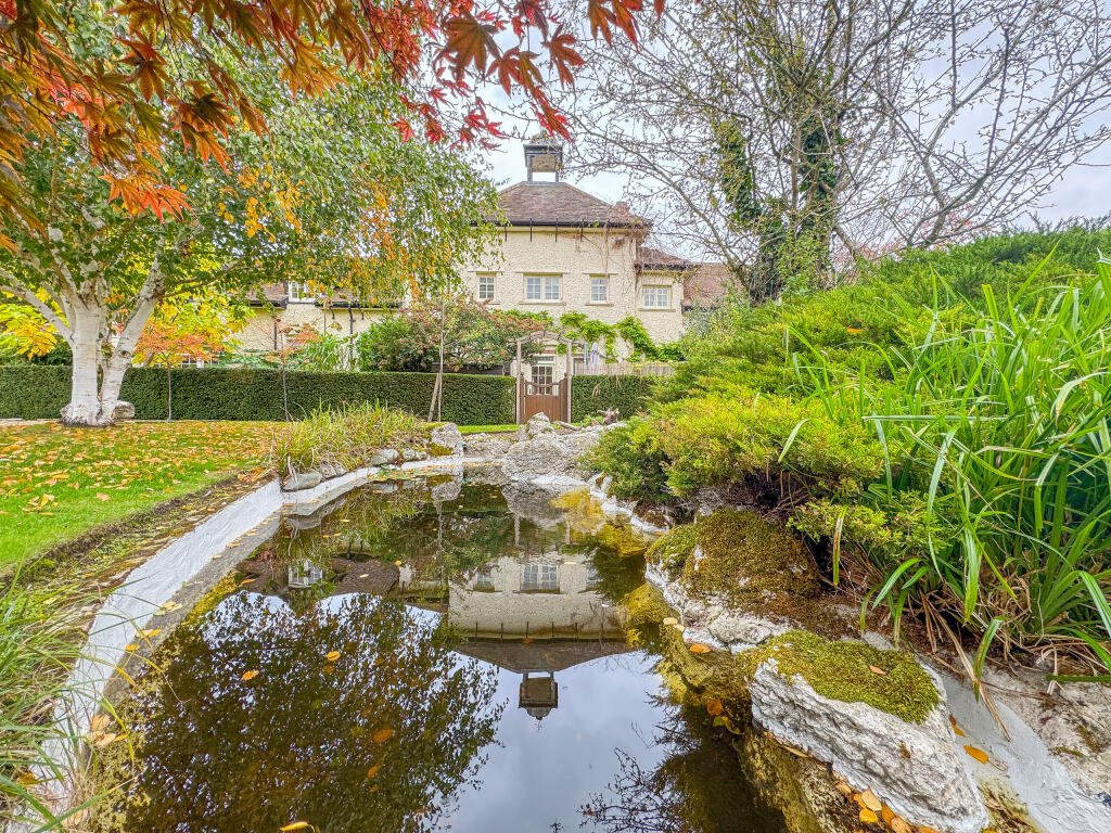 20251007_134347631_iOS_edited