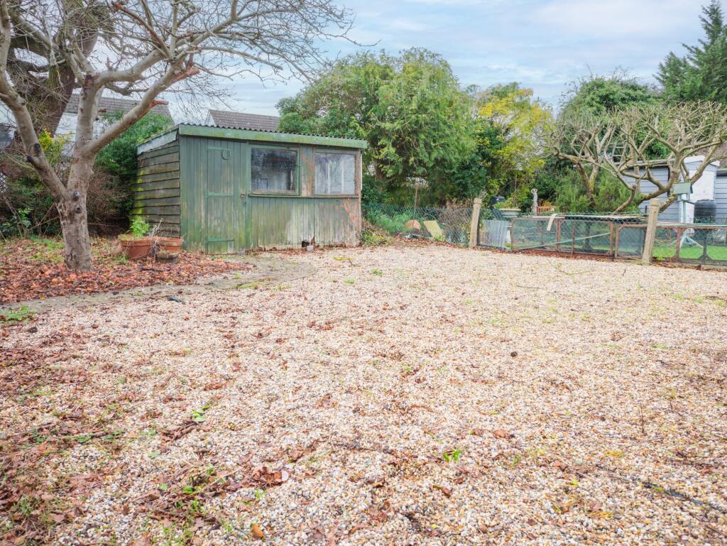 End of Garden/Summerhouse
