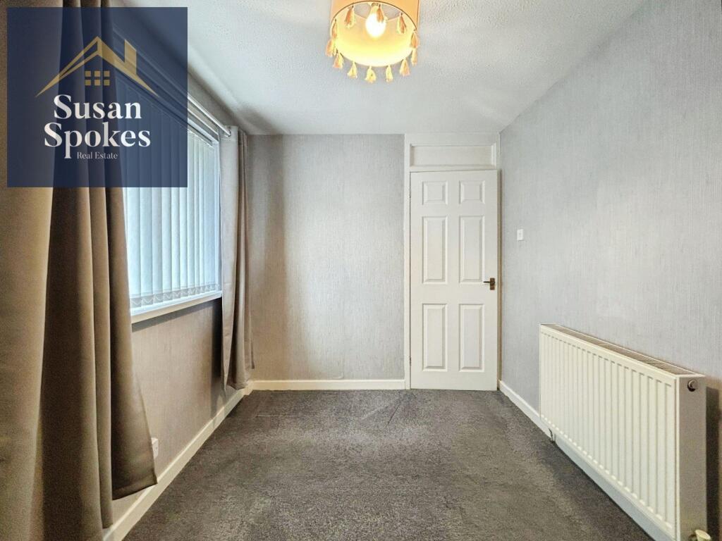 pbox-bedroom-335505.jpg