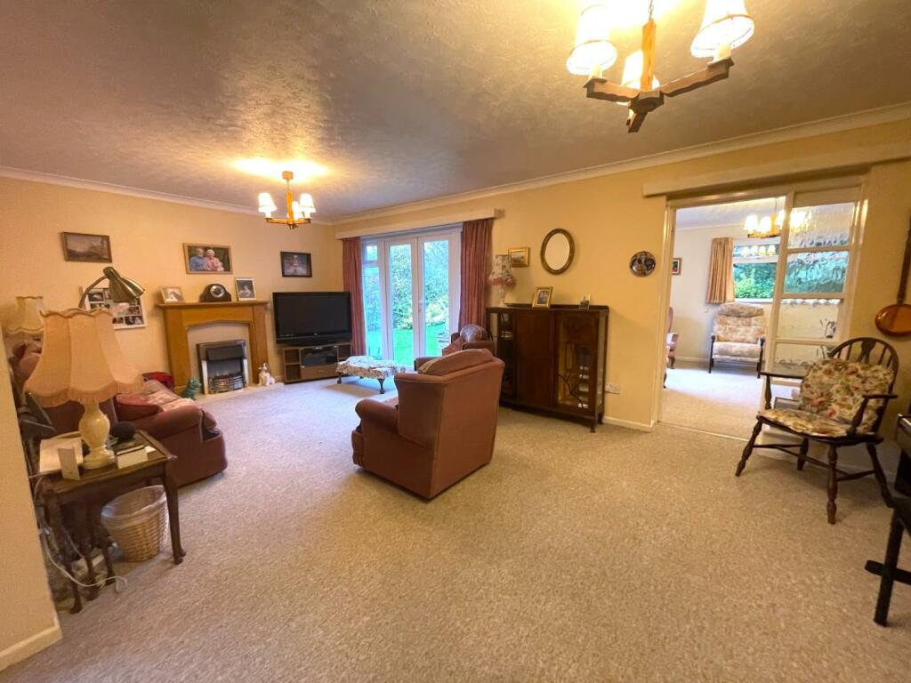 Living Room.JPG