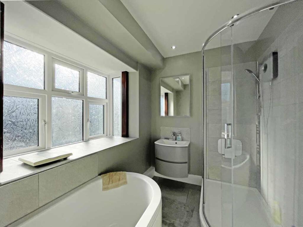 Torland Road 22 Bathroom 1.jpg