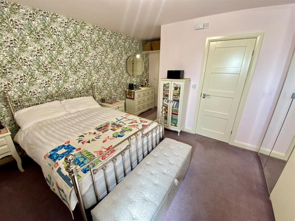 Bramleys Estate Agents - The Orchards - Bellstring