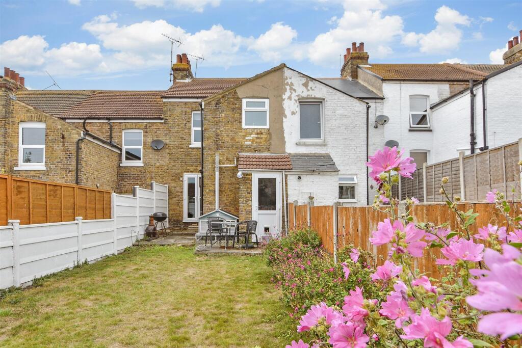 External Lifestyle Photograph