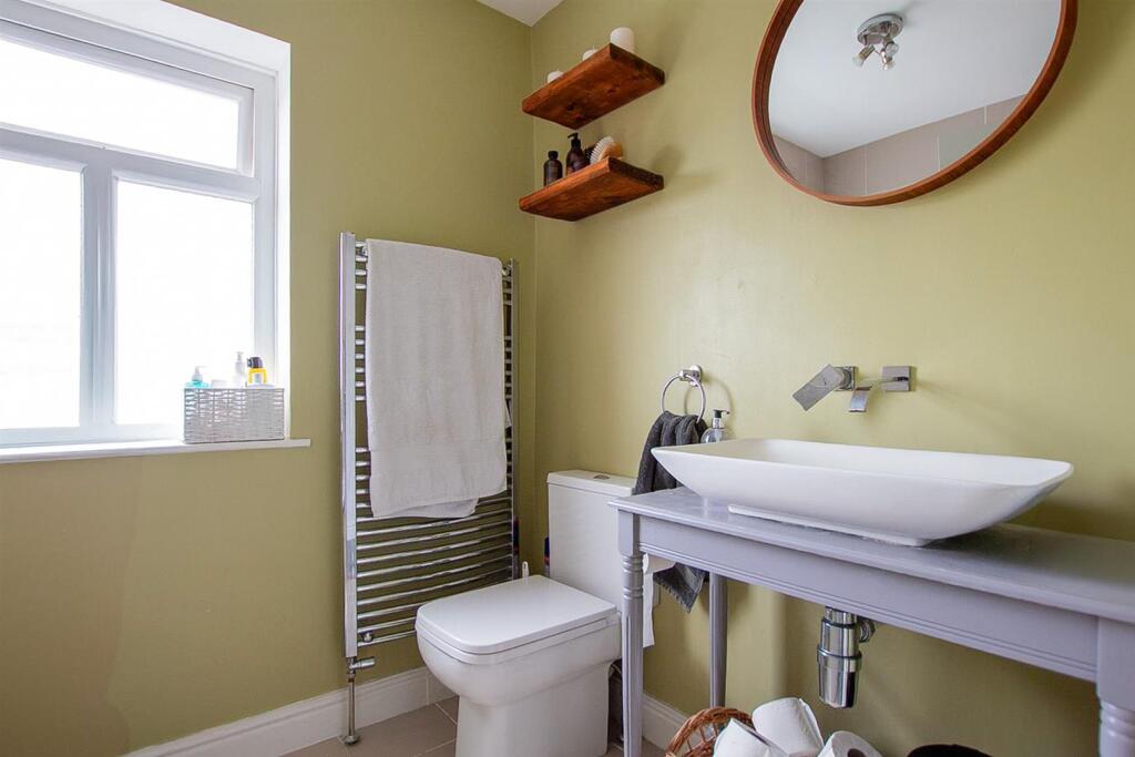 Toilet-2.jpg