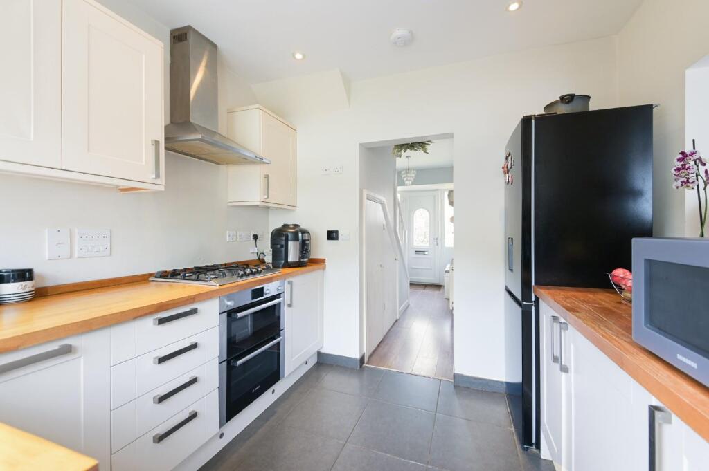 HATCH GARDENS, (11).jpg