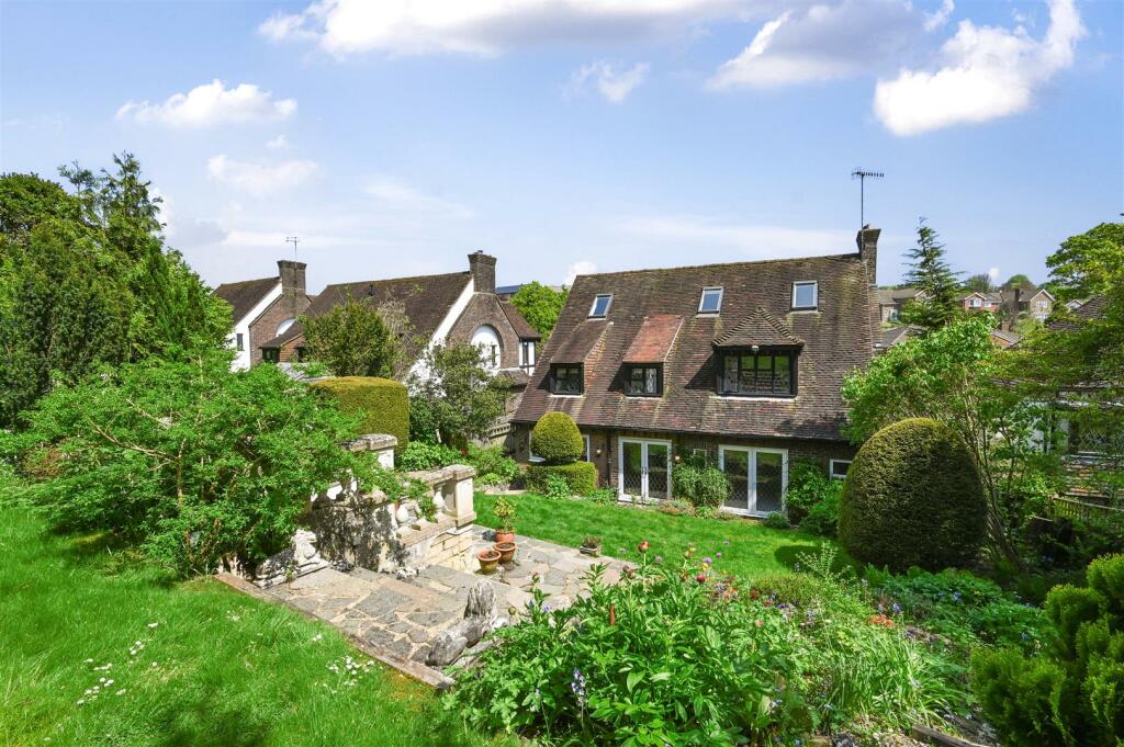 tudor-lodge-bn3 (25).jpg