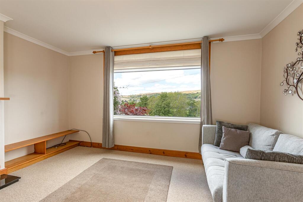 52 Priors Walk Melrose 14.JPG