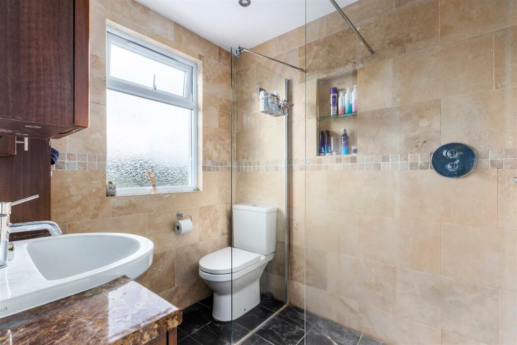 En-Suite Shower Room