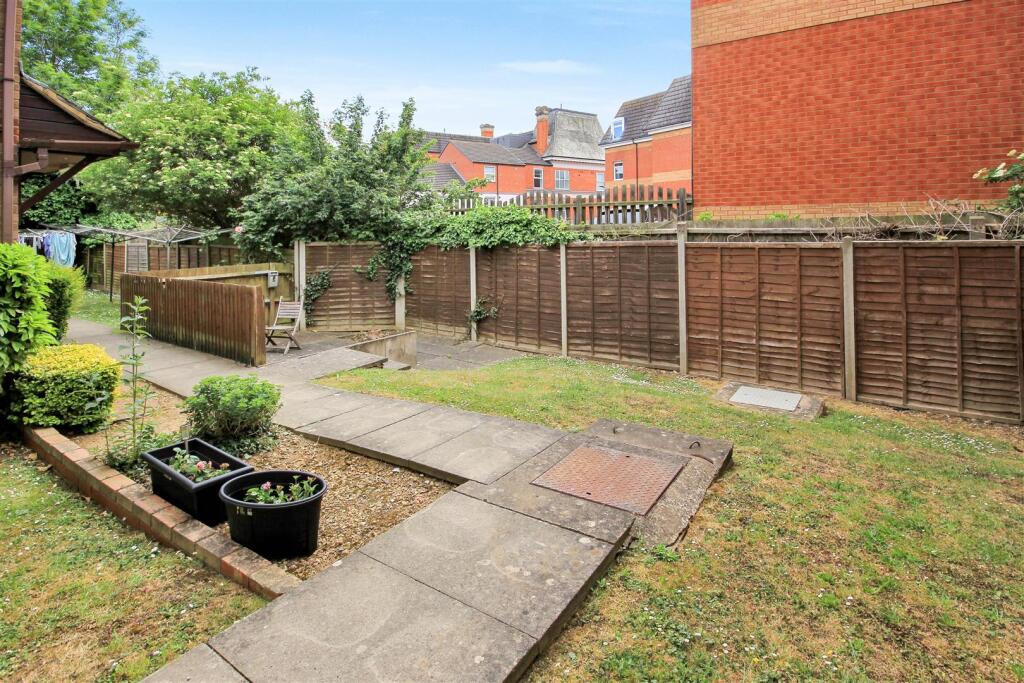 Communal Garden.JPG