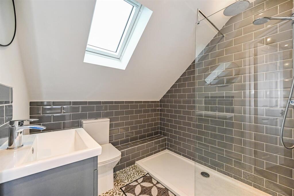 Shower En - Suite